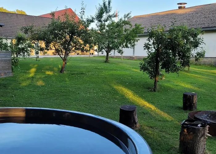 Agnes بيت ضيافة Bække